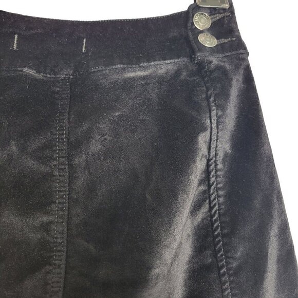 Free People Women's Black Velvet Button Stretch Mini Skirt Size 29 - Picture 10 of 13